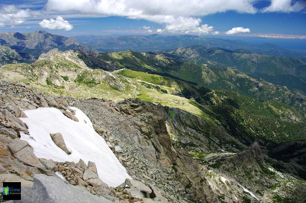 Le lac de Bastani, Corse