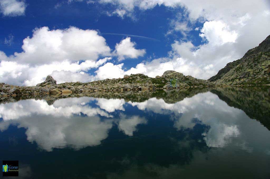 Le lac de Bastani, Corse