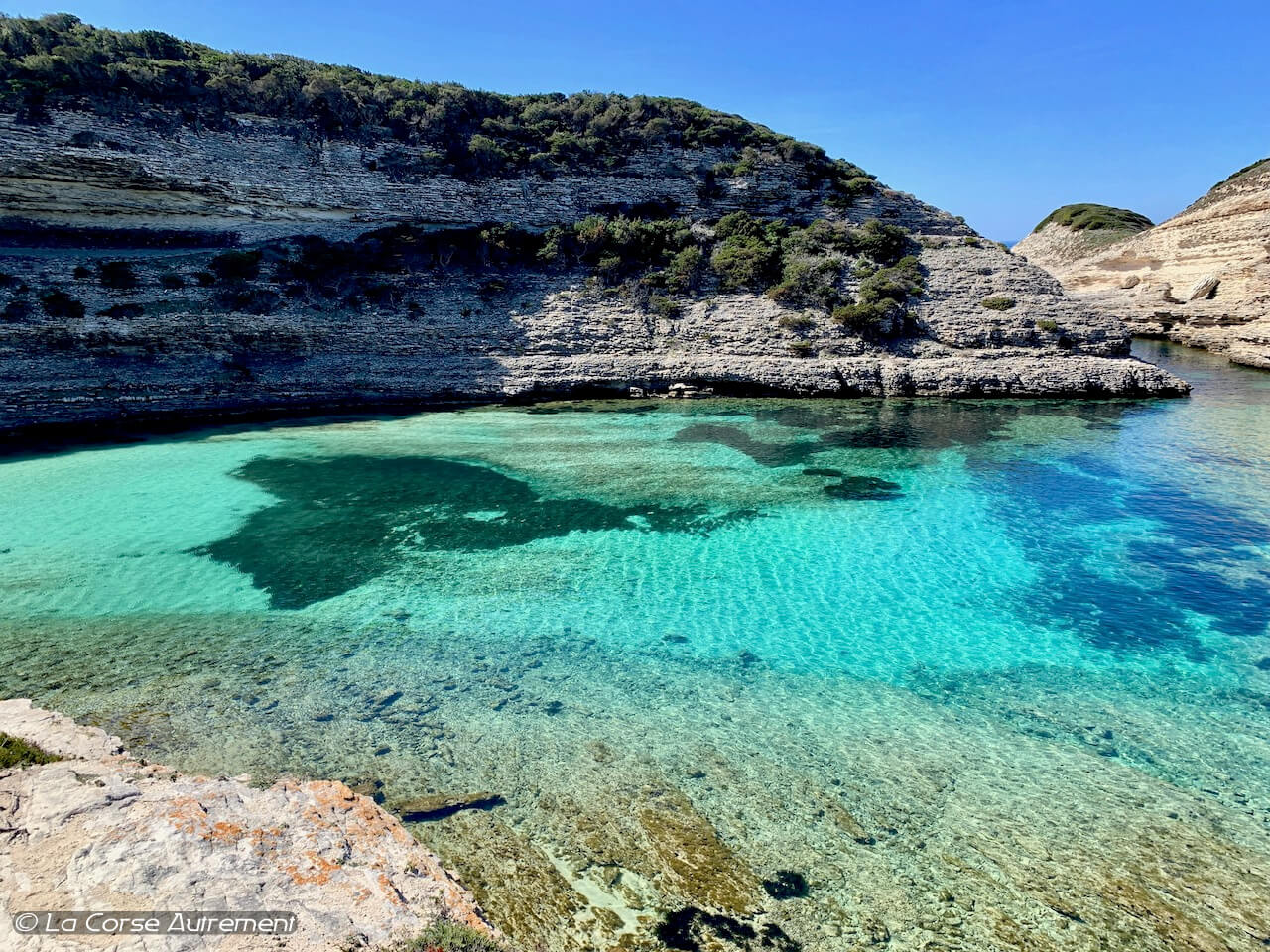 Sentier de Bonifacio : A Strada Vecia, Phare de la Madonetta