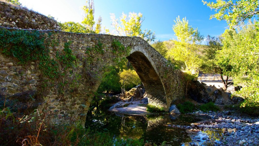 Le pont génois de Piana, Castifao