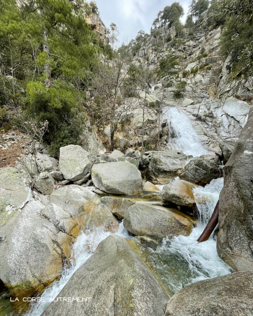 Cascade de l'Ortala, Bastelica