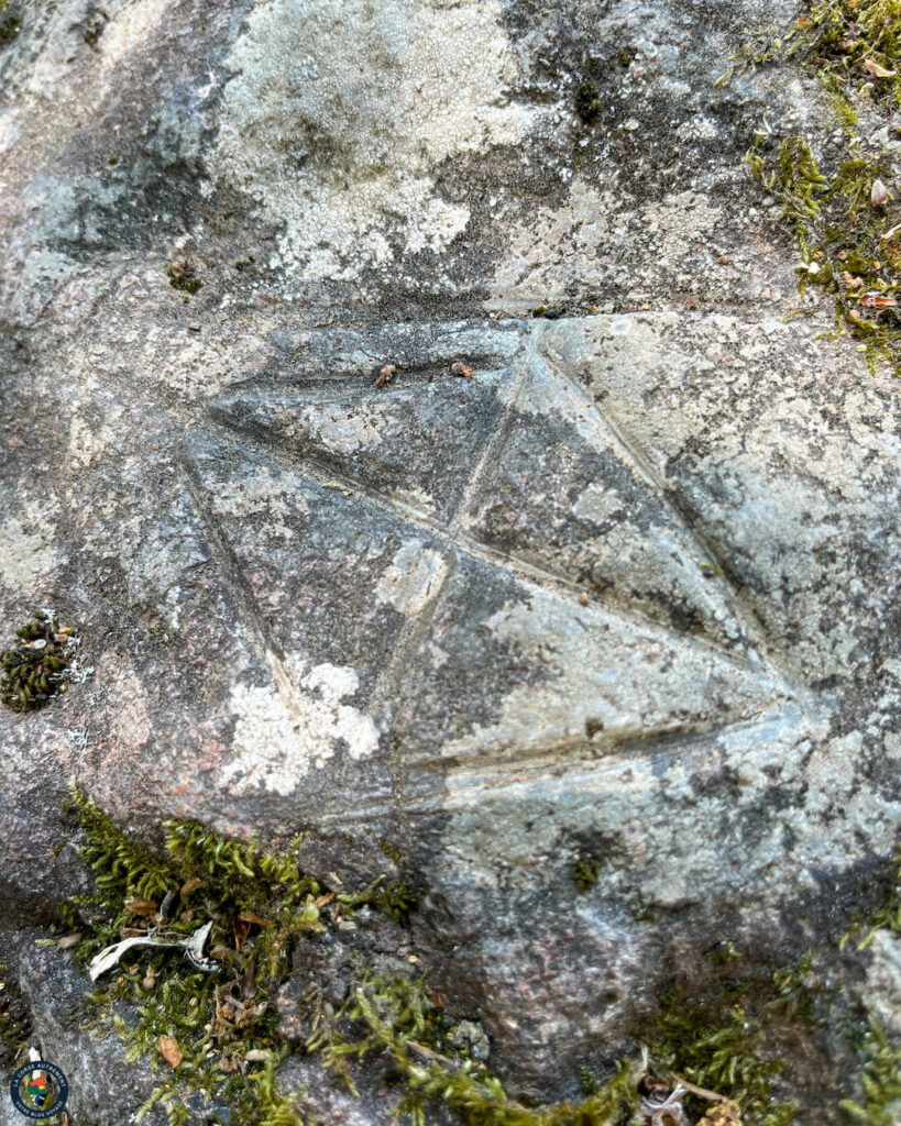 Menhir Petra Frigiata et la Chapelle Santa Maria