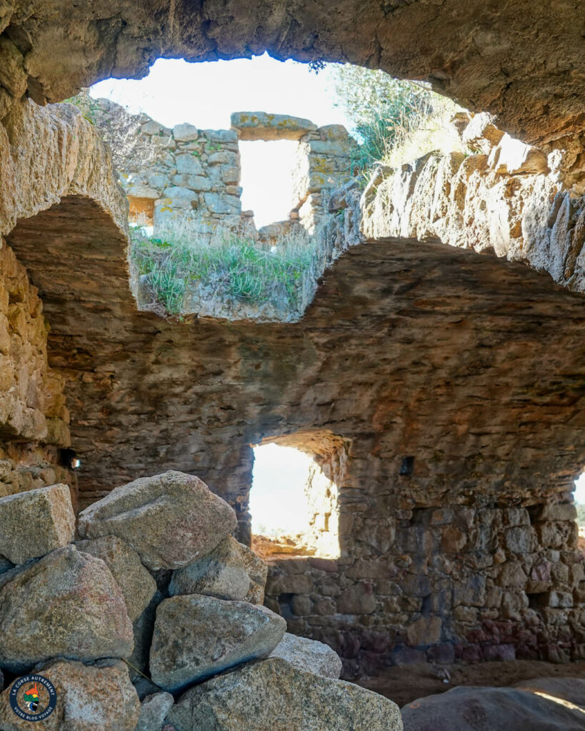 Maison fortifiée et tour de Capigliolo