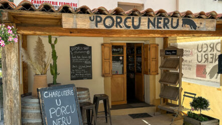U Porcu Neru épicerie en Corse