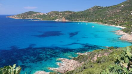 Baie de Menasina