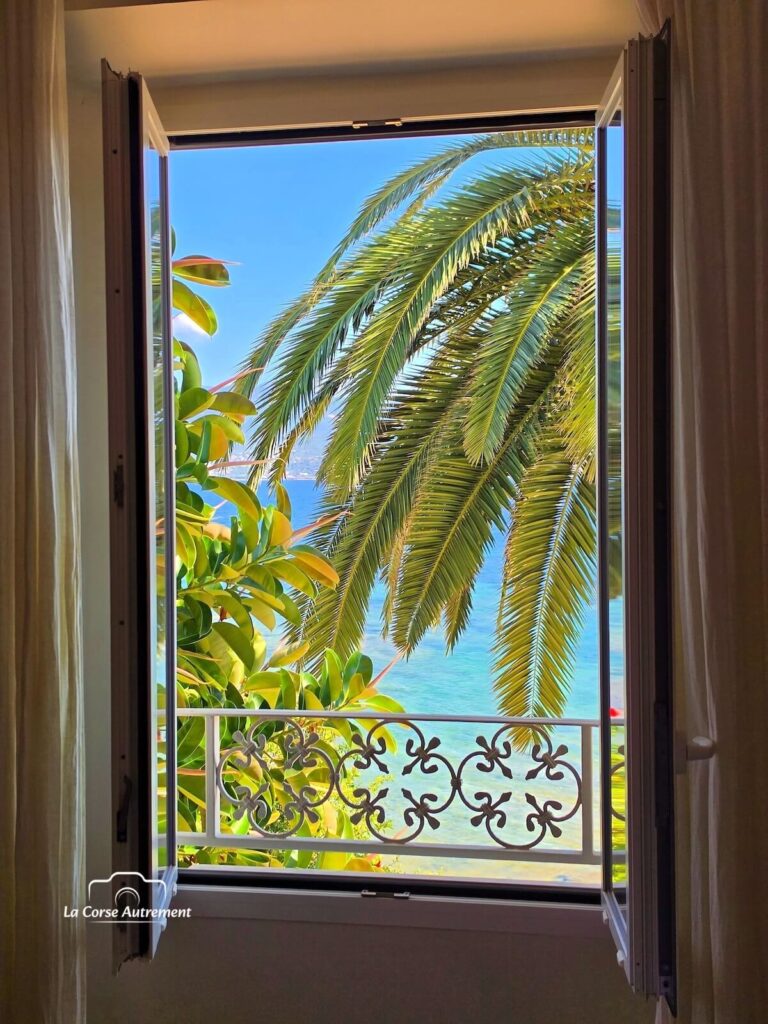 Villa pieds dans l'eau A Piaghja à Ajaccio