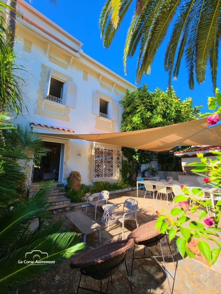 Villa pieds dans l'eau A Piaghja à Ajaccio